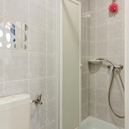 Margaret Apartman 2 아파트 *